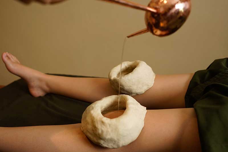 Janu Vasthi Therapy - Knee Joint Treatment